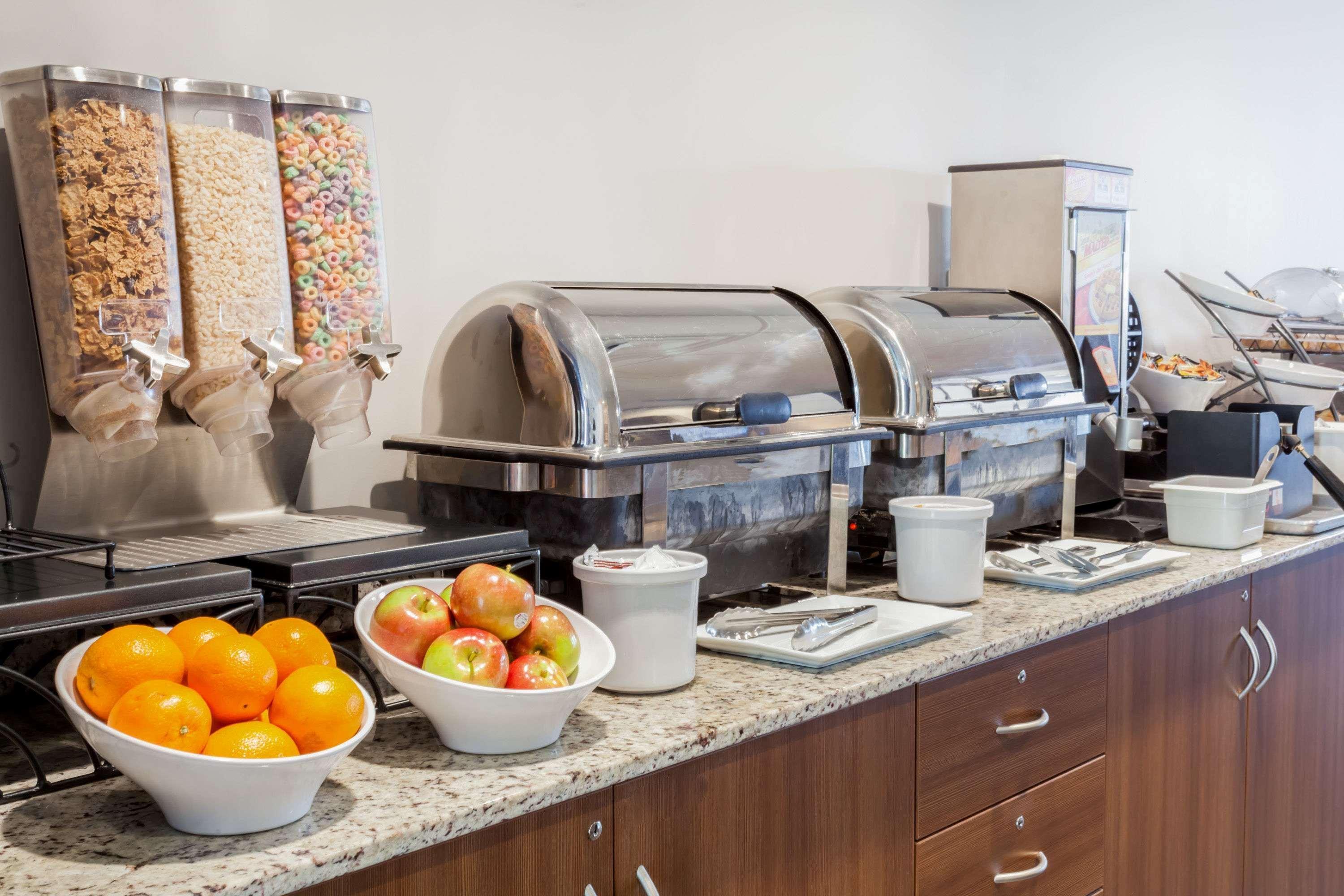Microtel Inn & Suites Sault Ste. Marie Zewnętrze zdjęcie