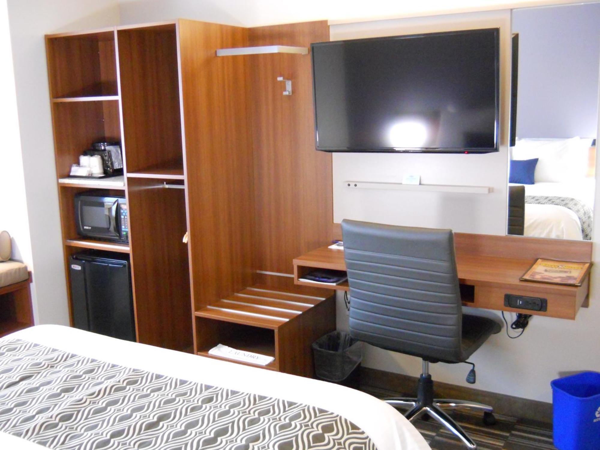 Microtel Inn & Suites Sault Ste. Marie Zewnętrze zdjęcie